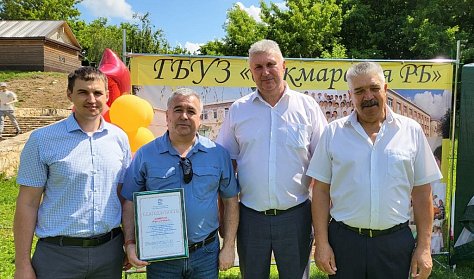 Оренбуржье чествует медиков